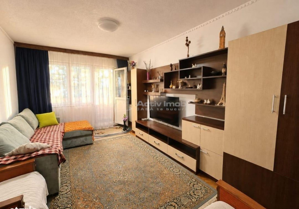 Garsoniera - zona Ultracentrala - decomandata