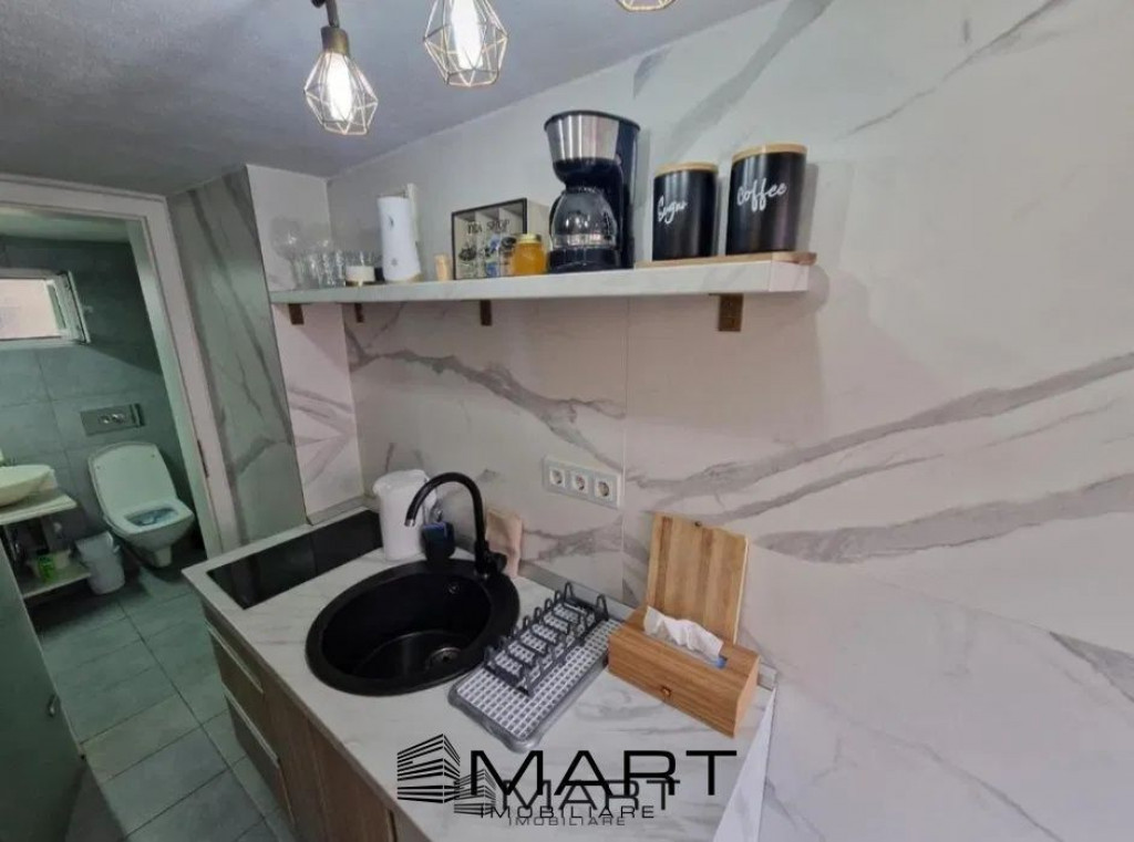 Garsoniera decomandata regim hotelier Ultracentral