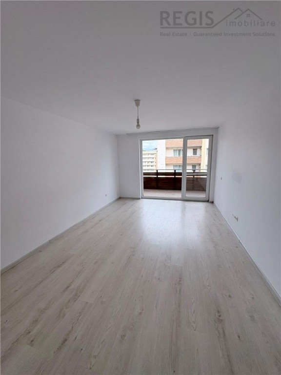 Apartament de inchiriat 2 camere zona Tractorul