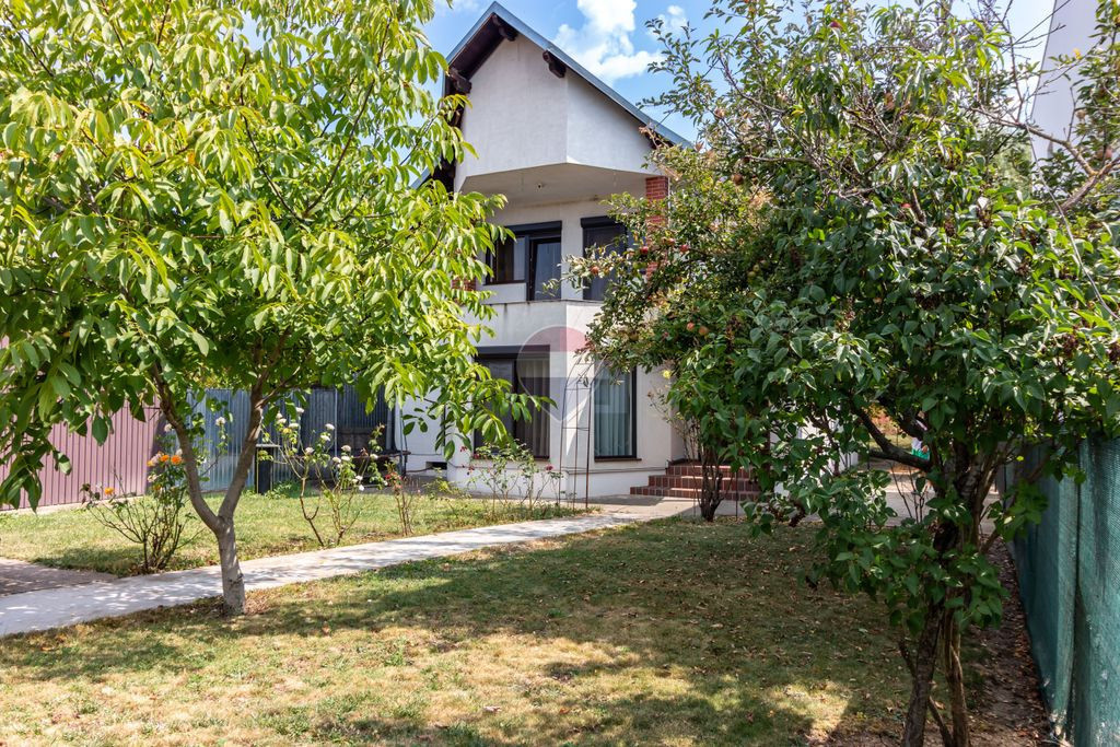 Casă din cărămidă de vanzare | 444 MP teren | Pleasa, PH | Comision 0%