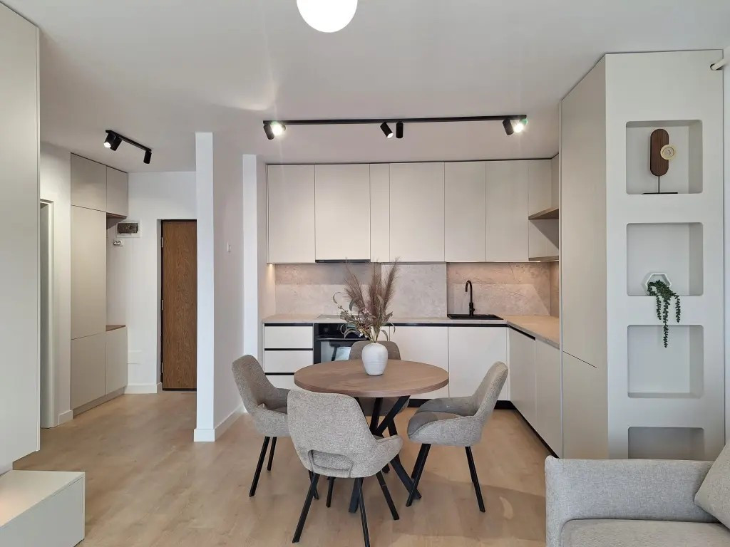 Apartament nou cu 2 camere Florești, Str. Eroilor