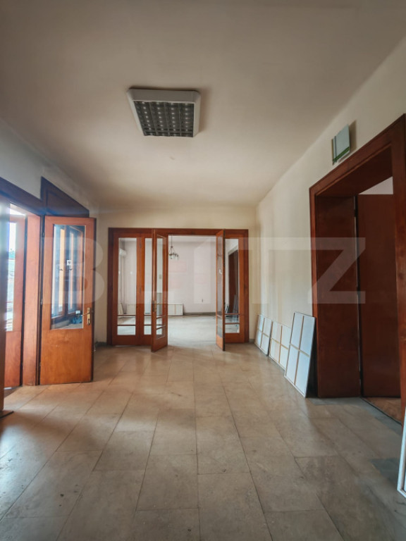 Spatiu comercial, 259 mp, zona Centrala