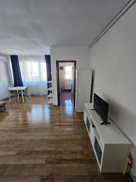Piata sudului oltenitei ira bloc nou