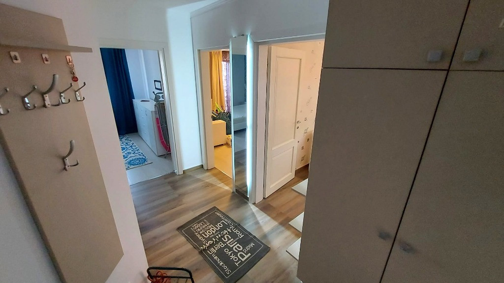 Apartament LUX 2 camere D, in Pacurari,Bloc nou, loc parcare