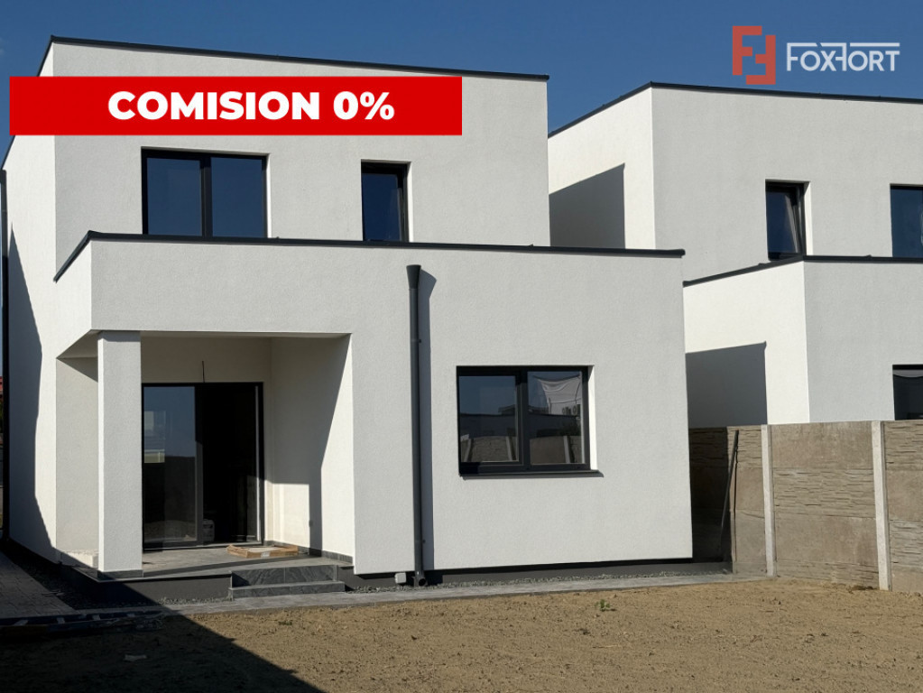 Duplex cu 4 camere de vanzare si teren de 335 mp - zona Saca