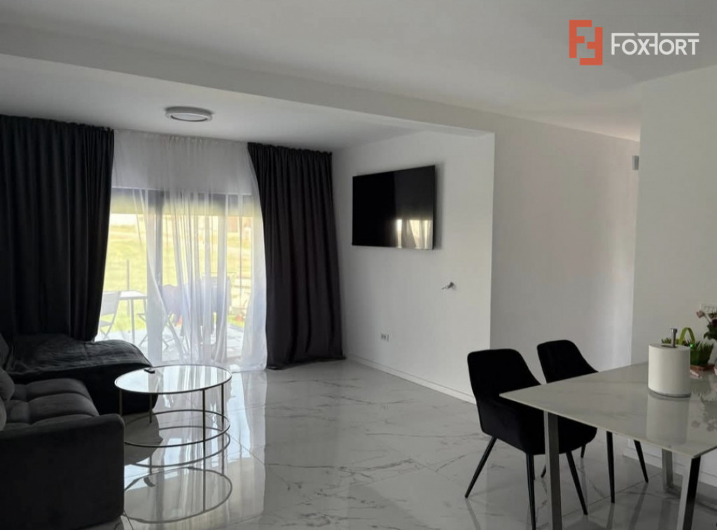 Casa tip duplex cu 4 camere + afacere fast-food la cheie