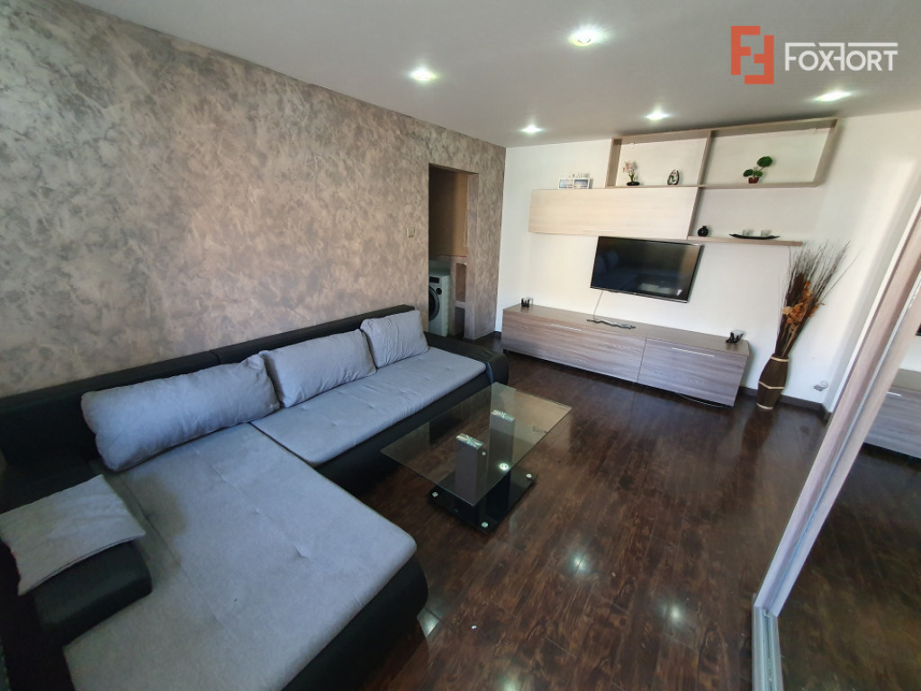 Apartament 2 camere, etaj 2, mobilat-utilat - Zona Girocului