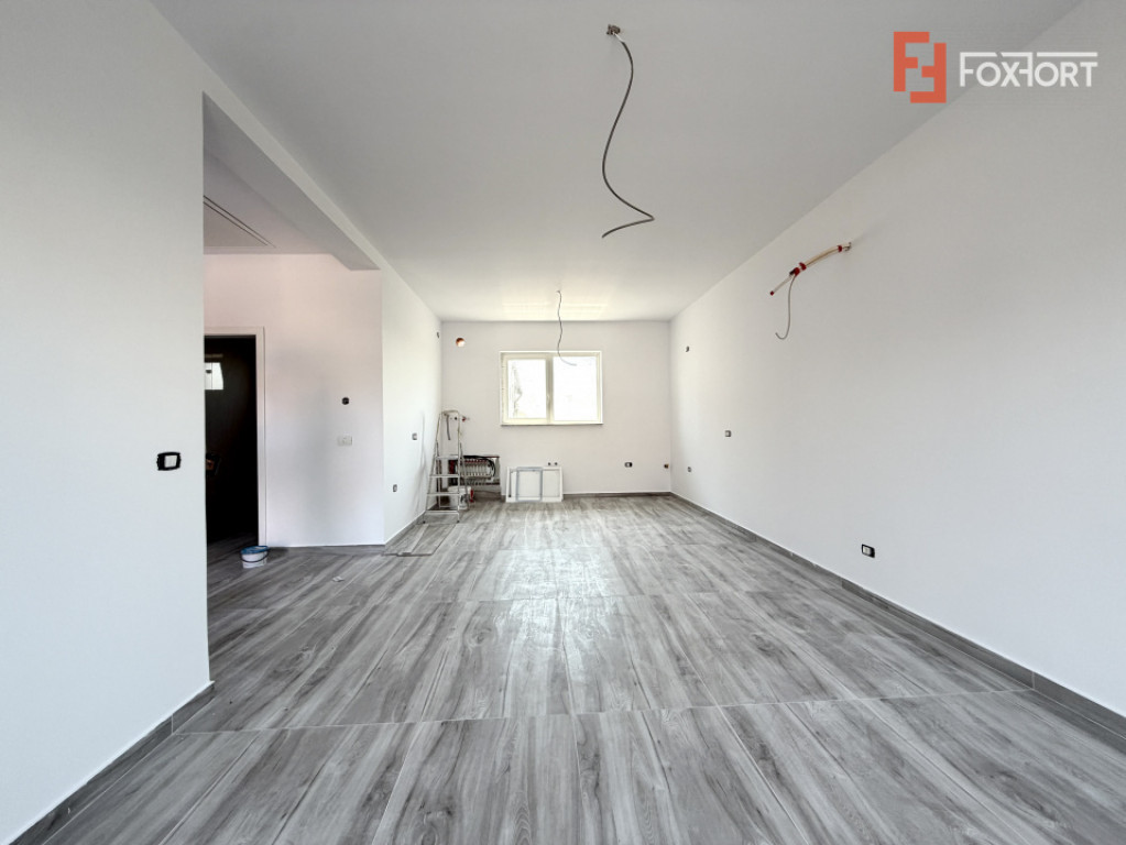 Casa individuala cu 3 camere - predare la cheie, in Sanandre