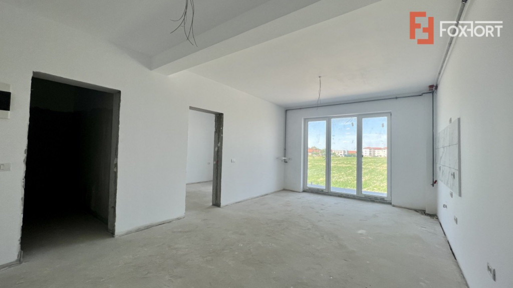 Apartament cu 2 camere cu gradina de 45 mp in Mosnita - ID V