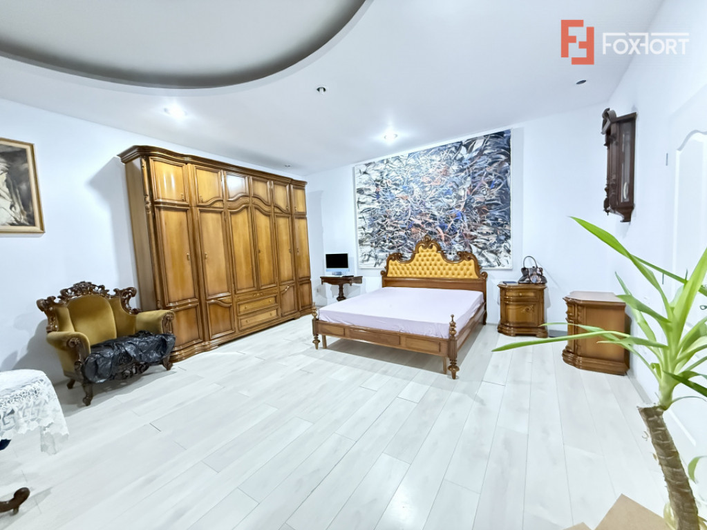 COMISION 0% Imobil ideal pentru clinica sau investitie - zon