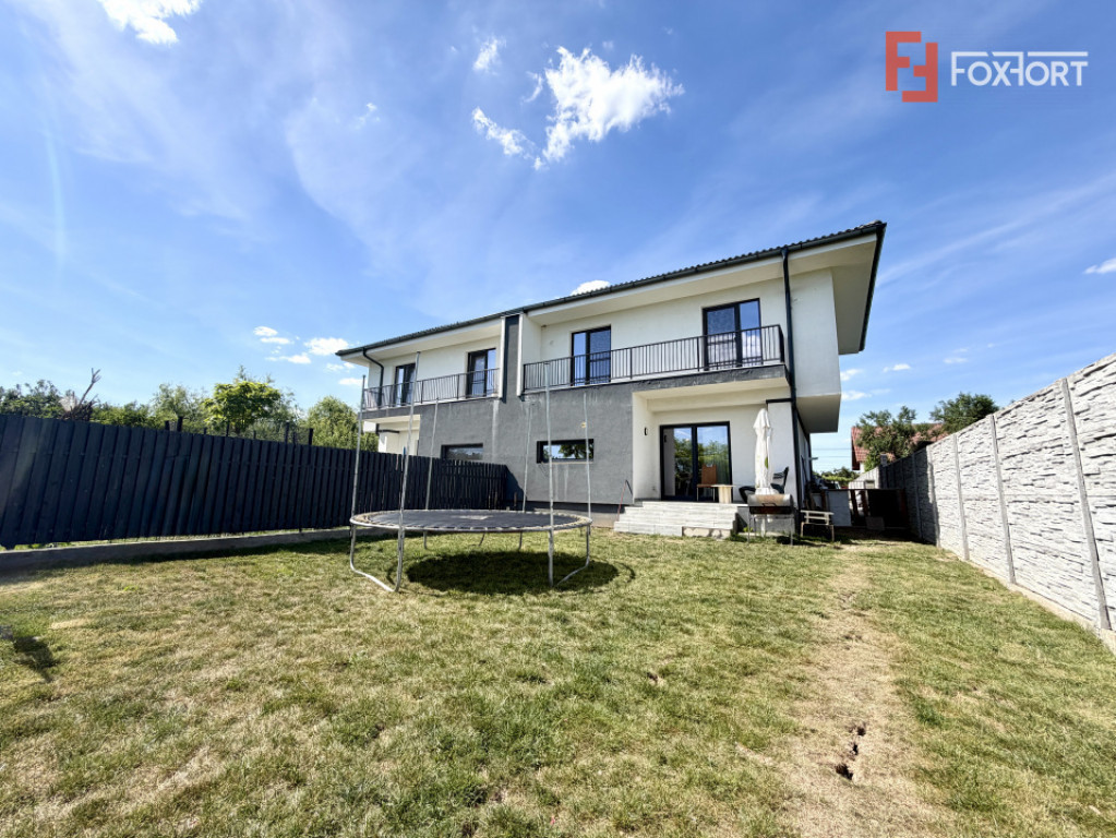 Duplex mobilat complet, 4 camere, teren 430 mp in Sanandrei