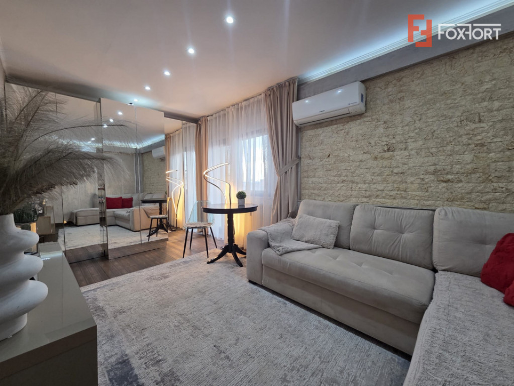 Garsoniera moderna cu balcon de vanzare 32 mp utili | Banu m