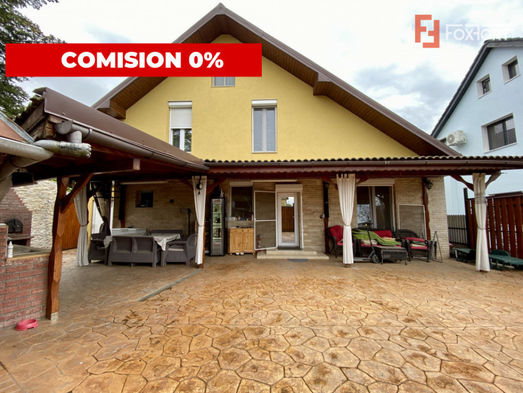Casa cu 6 camere de vanzare in localitatea Sanandrei, zona C
