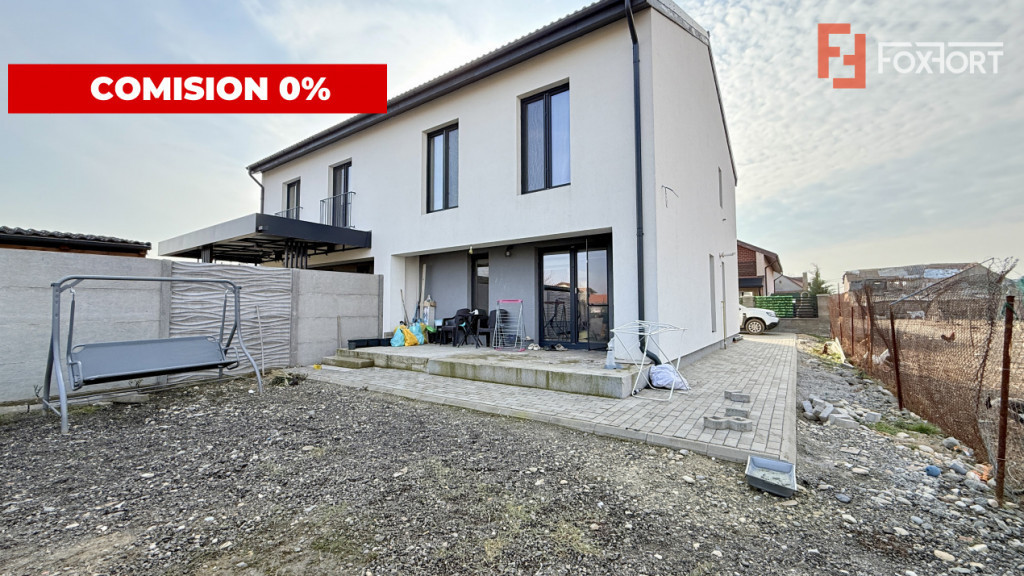 Duplex de vanzare in Sacalaz, 4 camere + 2 bai si toate util