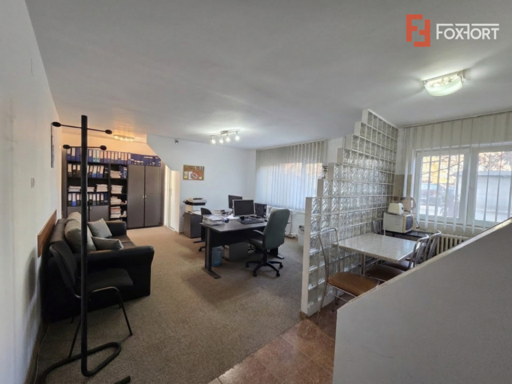 Apartament 2 camere de vanzare in Arad, Strada Praporgescu,