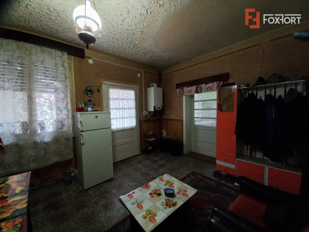 Casa individuala spatioasa cu 6 camere - Ghiroda