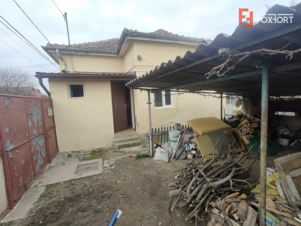 Casa individuala cu 1100 mp teren si front de 20 ml, Timisoa