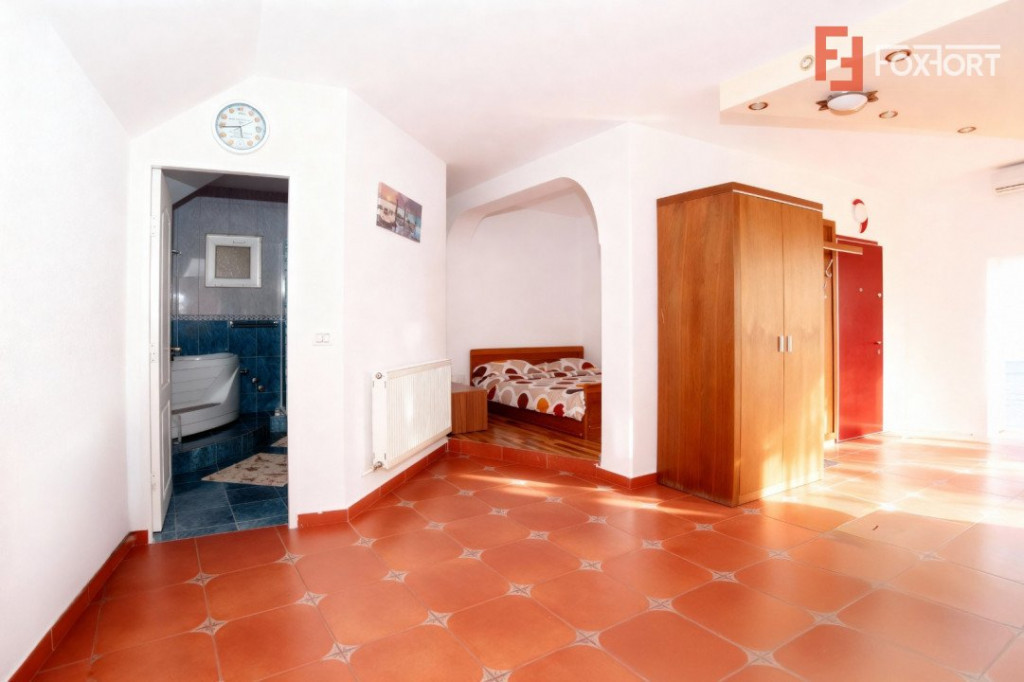 COMISION 0% Vila de Lux cu 14 Camere si Sala de Mese in Arad