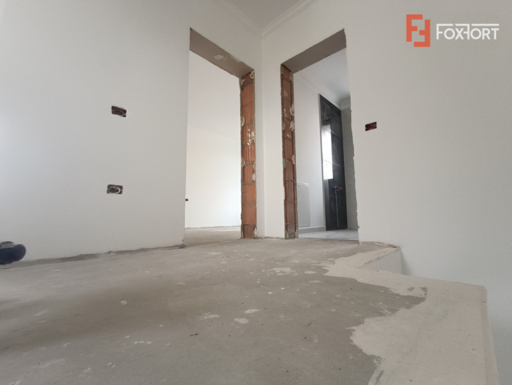 Casa insiruita cu 3 camere si teren de 200 mp, Parter + Etaj
