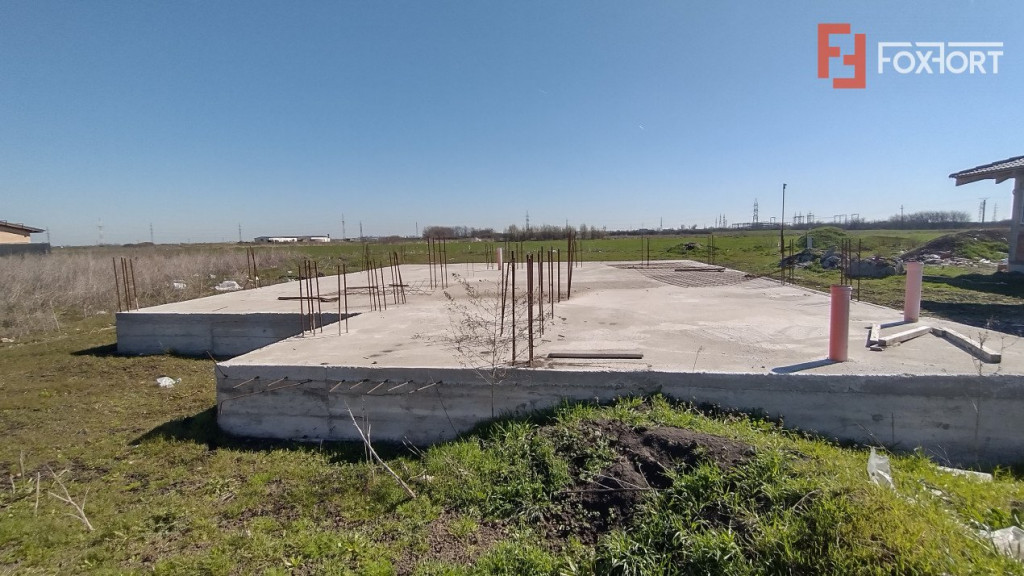 Teren de vanzare, Sacalaz - 672 mp, bransat gaz si curent