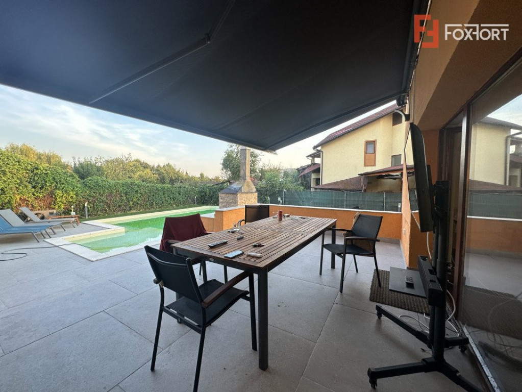 Casa individuala cu 10 camere si piscina, in Dumbravita - ID