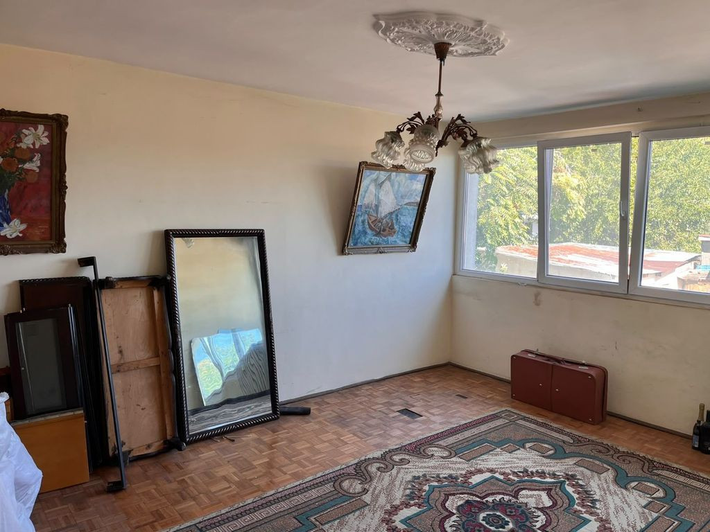 2 camere decomandat | Dimitrie Cantemir | Etaj 2 | 47 mp
