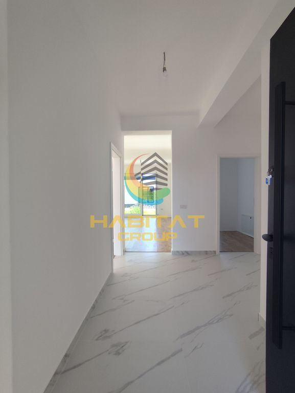 Vanzare Casa 4 Camere, Teren 445 mp - Berceni/Vidra Gata de Mutat
