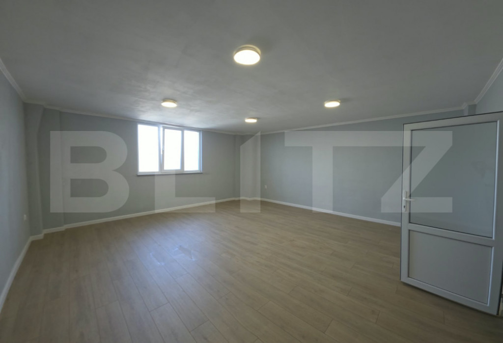 Spațiu de birou 36 mp cu loc de parcare – Bistrița