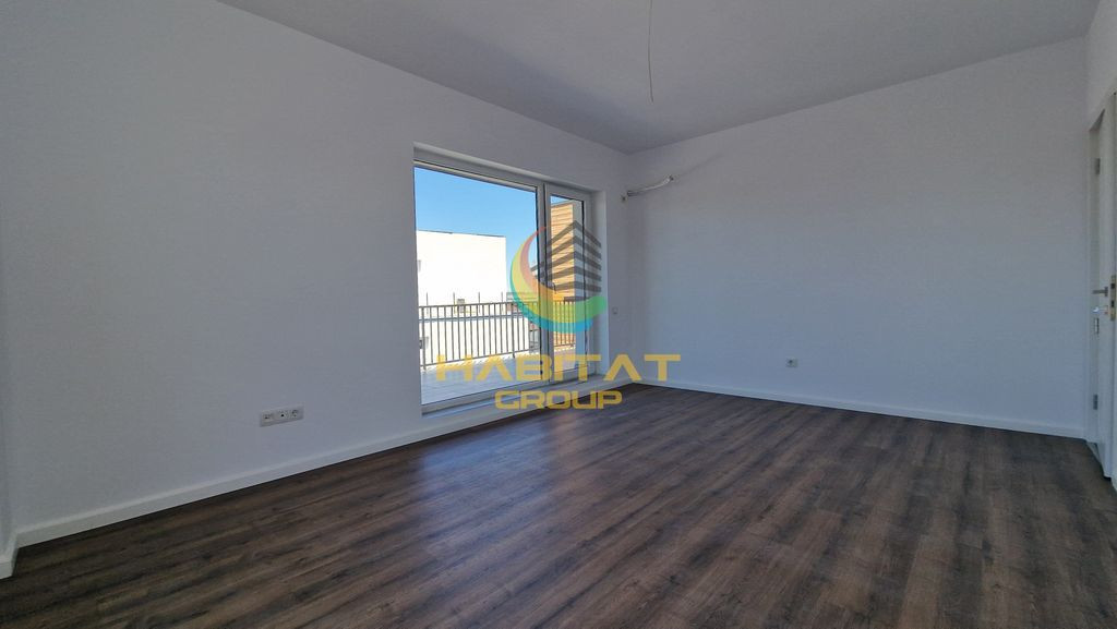 Apartament 2 camere decomandat - metrou N.Teclu