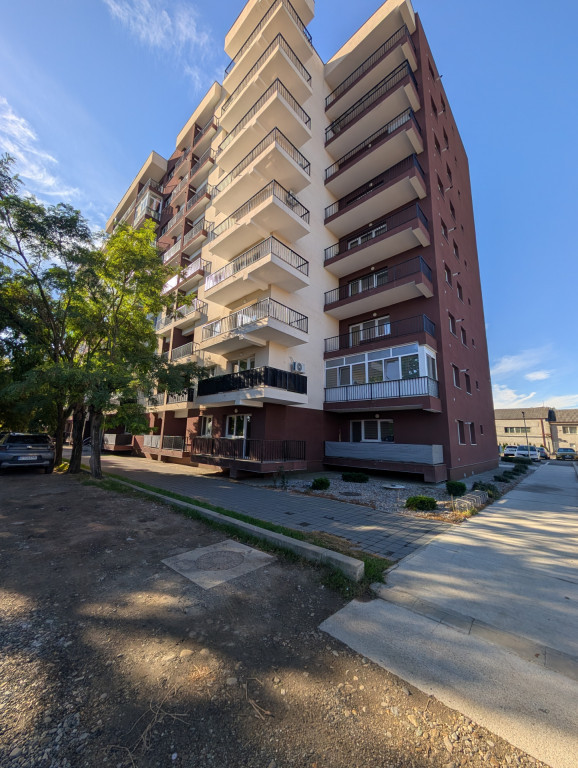 Apartament elegant de închiriat Bloc Nou