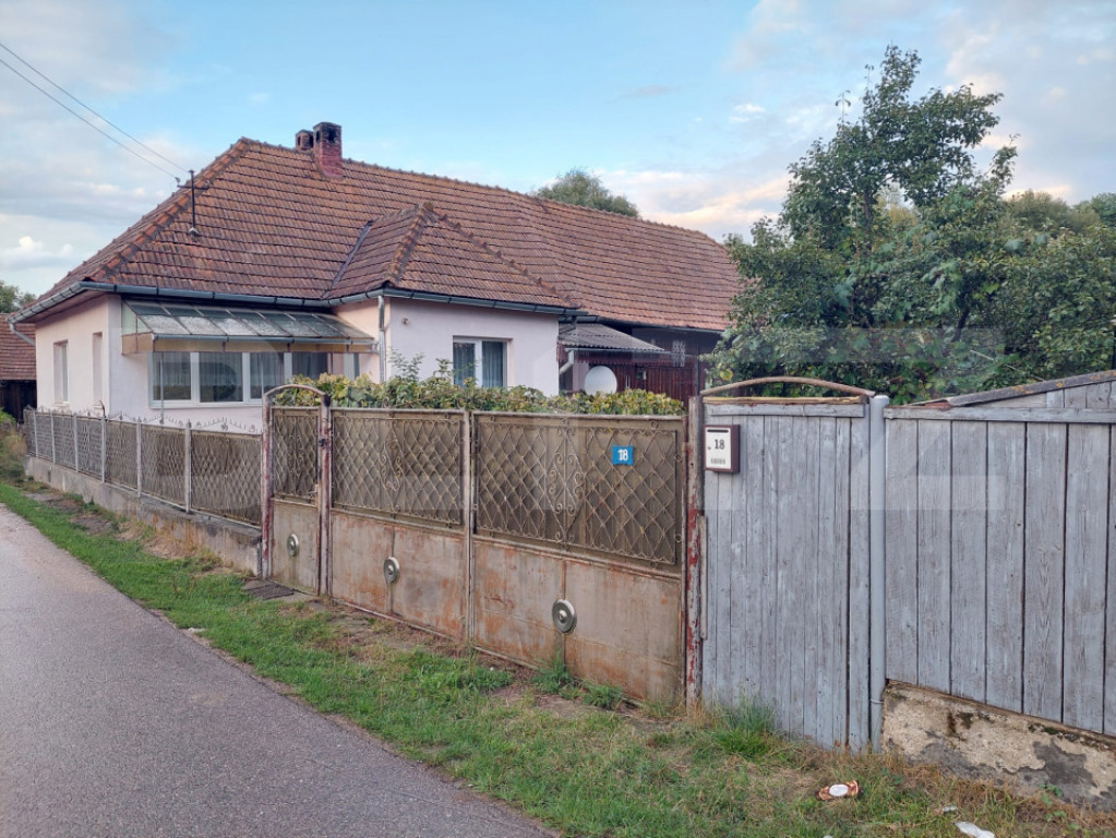 Casa individuala, 1474 mp teren, Cornesti-Garbau