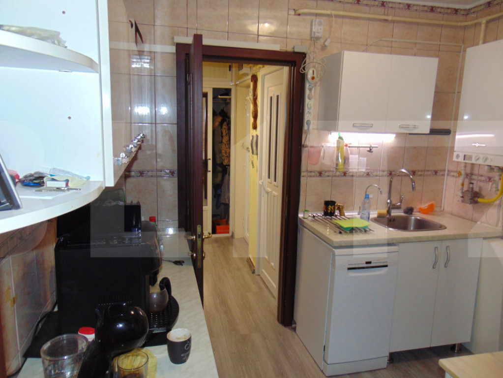 Apartament 2 camere Slatina Zahana LPS, 50 mp, etaj 4/4, centrală nouă