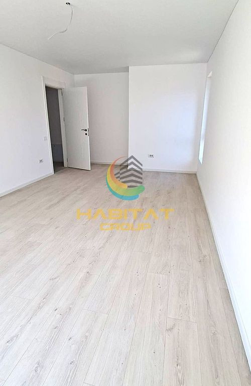 Apartament 2 camere decomandat 65mp zona Metrou Aparatorii Patriei