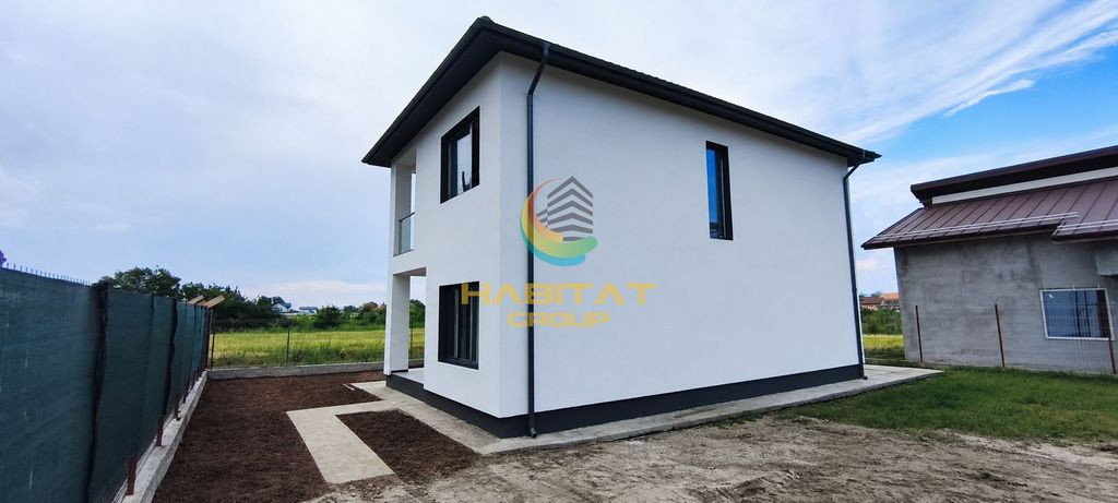 Casa 4 camere - Strada asfaltata - Teren 250 mp - Berceni