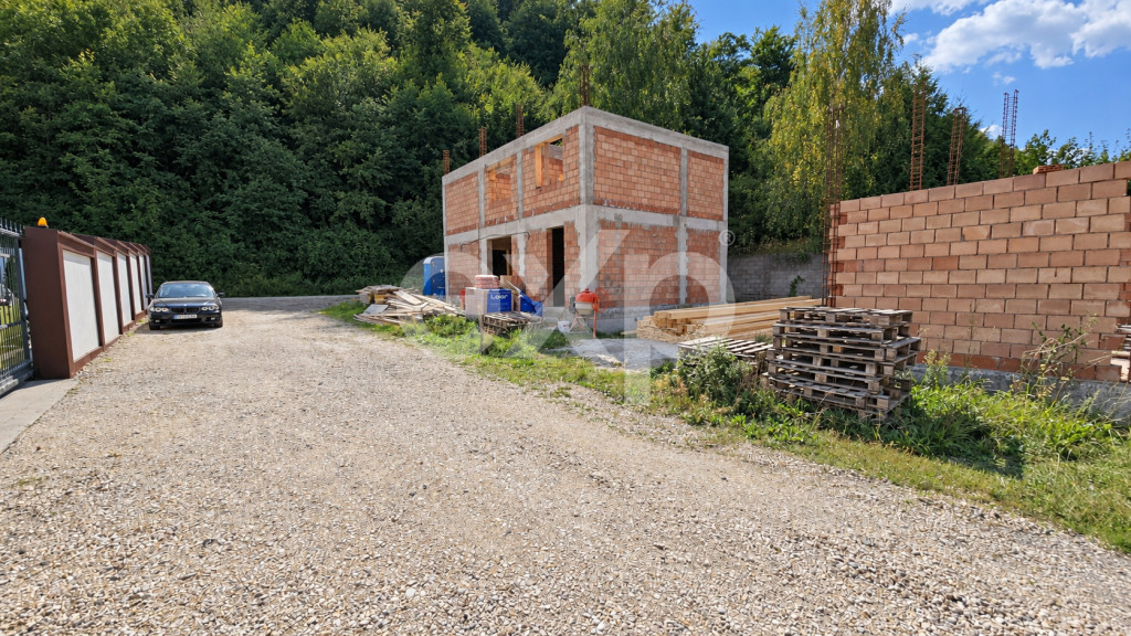 Casă nouă în Bunloc | 3 dormitoare, teren de aproximativ