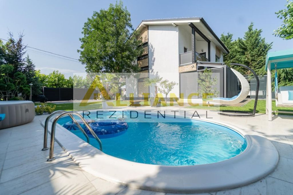 Casa premium cu piscina | Complet mobilata si utilata | Teren 650 mp |