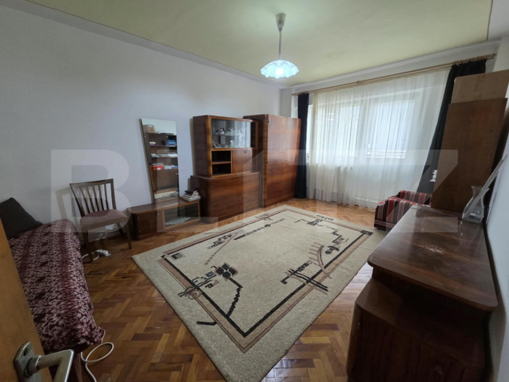 Apartament de vânzare cu 3 camere, Dva. Nord - Zalău