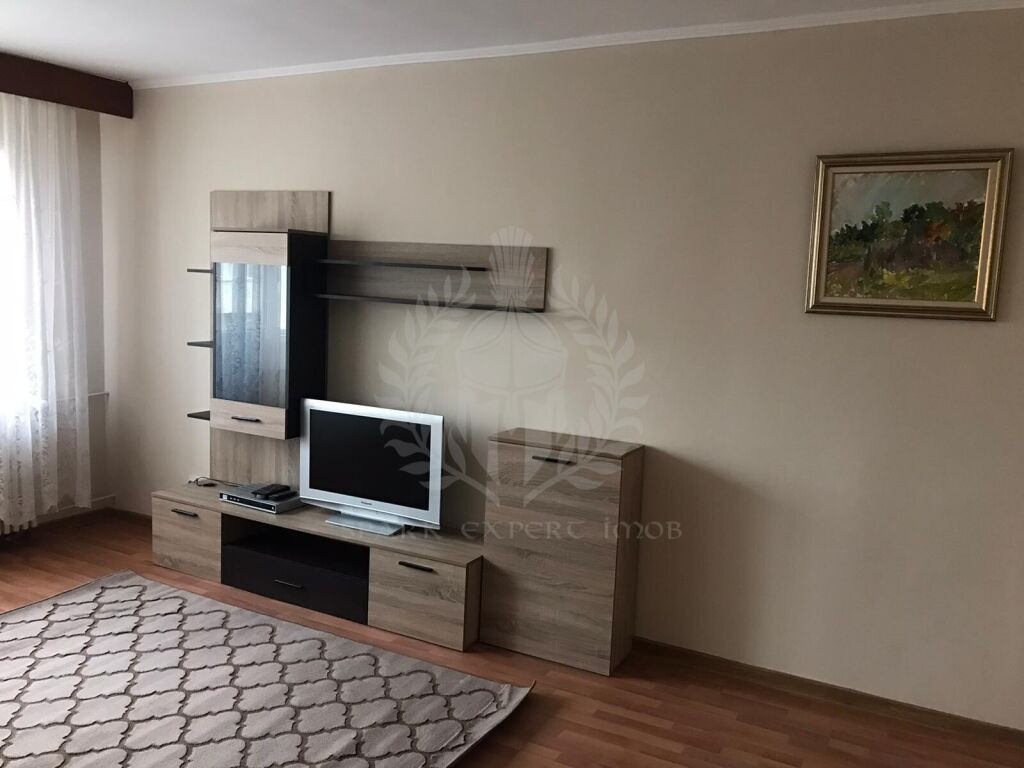 APARTAMENT 3 CAMERE // DECOMANDAT // ZONA PARC MIHAI