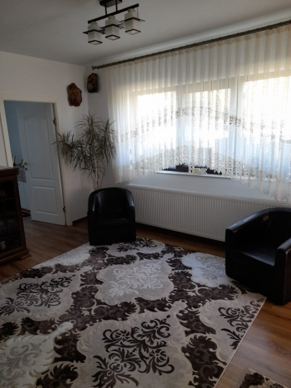 Casa noua zona Liceului Pedagogic