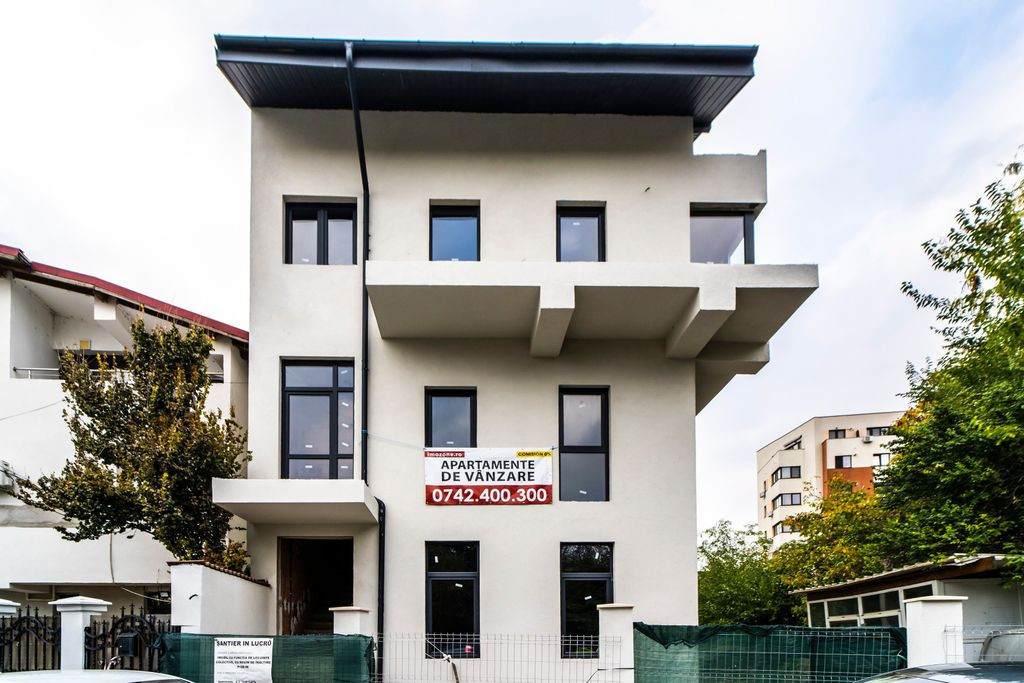 Apartament 3 cam., 2 bai, 2 balc., bloc nou, finisat la cheie, centrala termica
