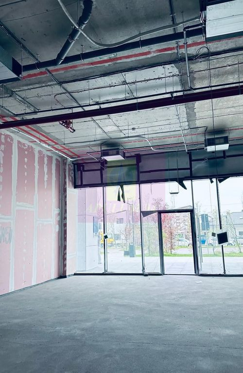 Spatiu comercial imobil nou Sebastian- Razoare.