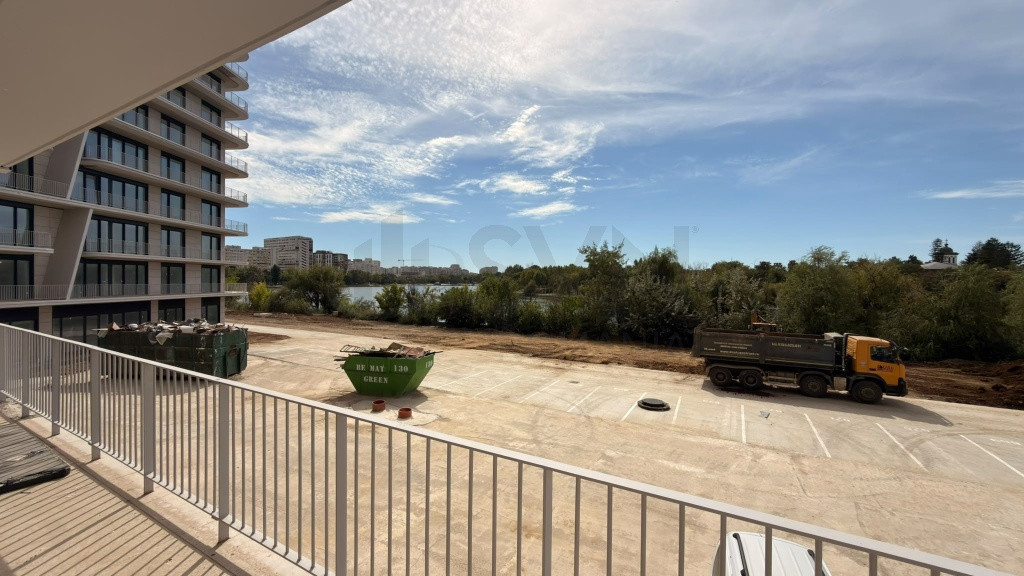 Penthouse de Armeneasca l Terasa 102 mp
