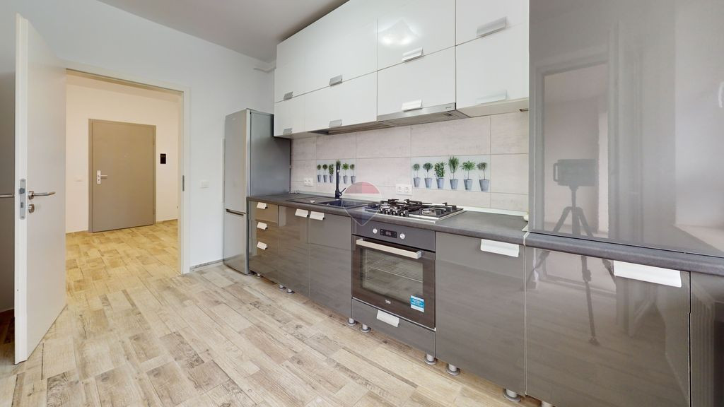 2 camere | 57 mp | Terasă 13,7 mp | Parcare + Boxă | Maurer Residence