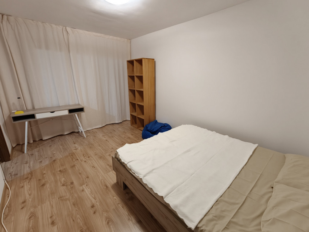 Apartament cu o cameră, 34 mp, balcon | Plopilor, zona Plat