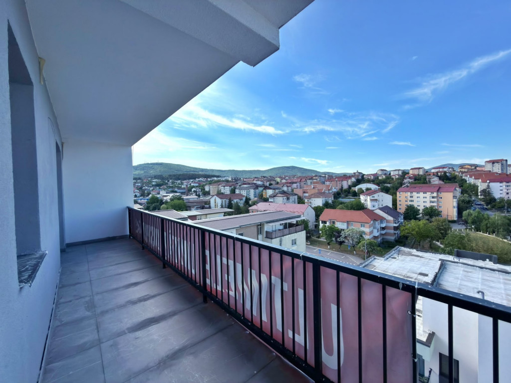 Apartament 65 mp, etaj 1, Bloc NOU, Corneliu Coposu, direct