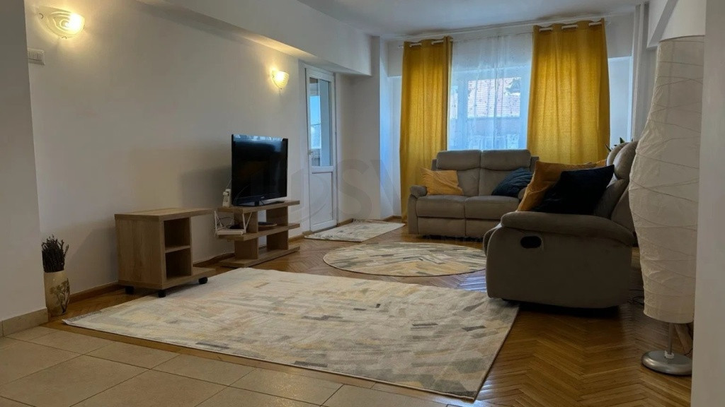 Apartament 4 camere 96mp, Piața Lahovari