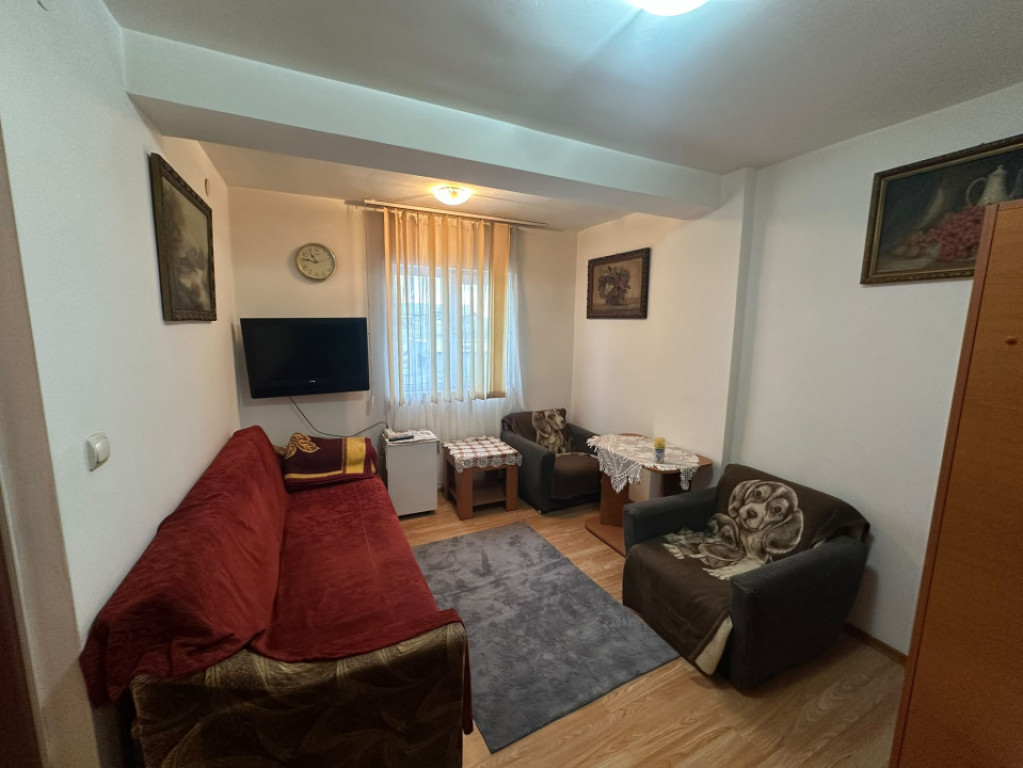Garsonieră 23 mp, etaj 4/5, bloc anvelopat, Calea Severinul
