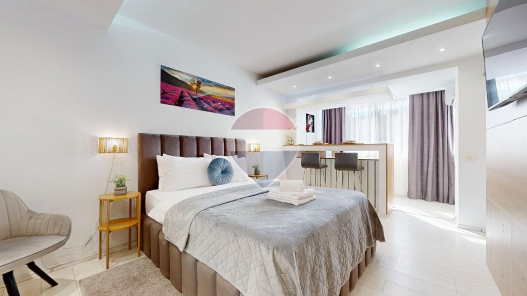 Studio renovat 32 mp Bloc "Căprioara" Gara Brașov