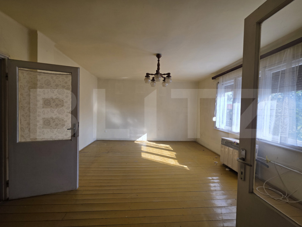 Casa de vanzare, 3 camere, 80 mp, zona Csengersima (Ungaria)