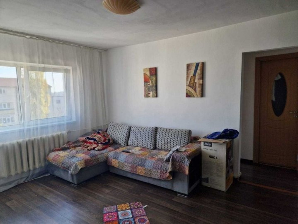 Apartament 2 camere de inchiriat zona INEL 2